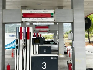 Dizel i benzin na pumpi
