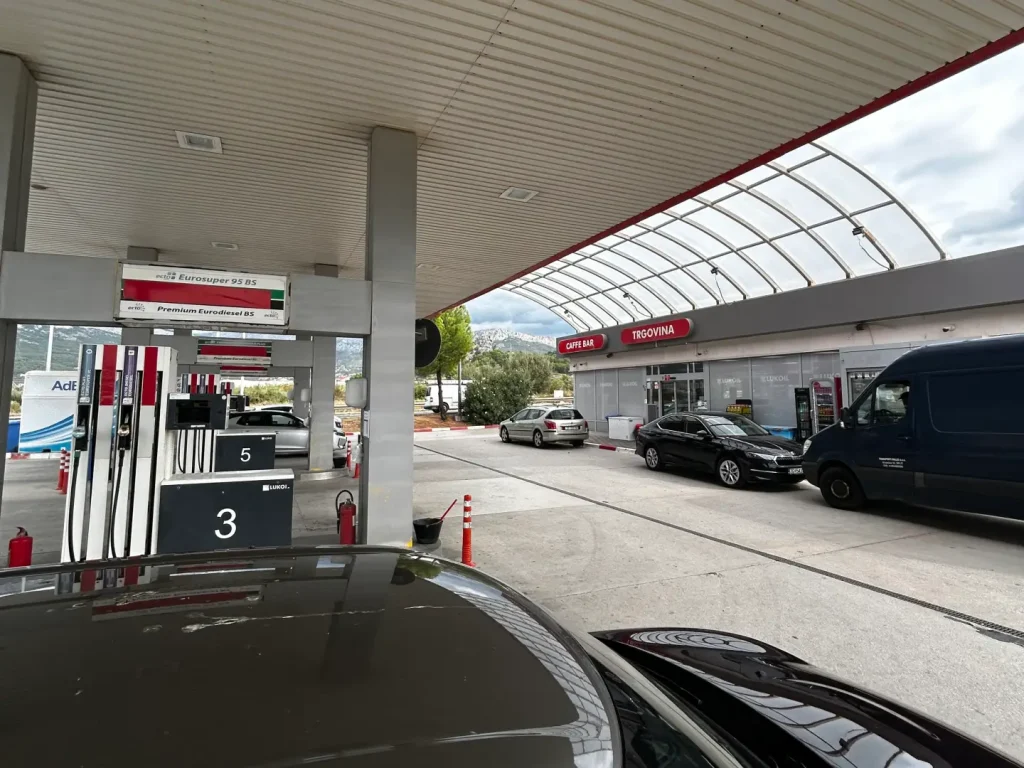 Lukoil benzinska pumpa